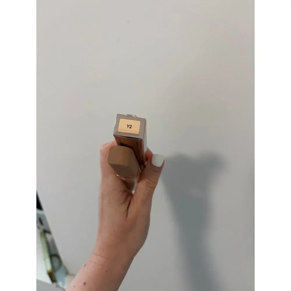 NEW Natasha Denona Hy-Glam Concealer in Y2
